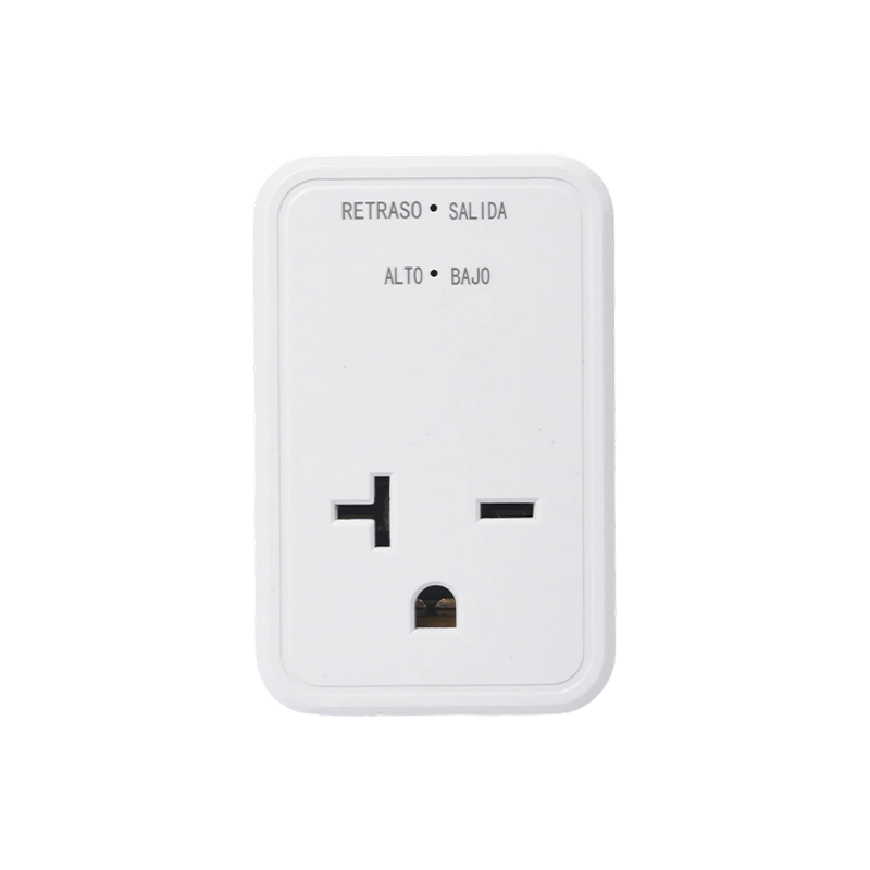 HWTB-V022-CE 230V 15A স্বয়ংক্রিয় ভোল্টেজ সার্জ প্রোটেক্টর